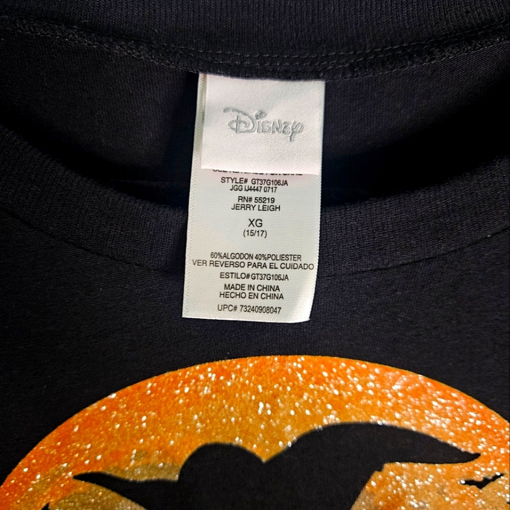Disney's Mickey Mouse on his broom Halloween Shirt. Juniors Extra Large. - Picture 7 of 8